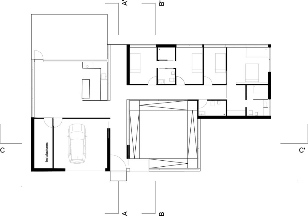 Casa para un mago · planta con vivienda, garaje y caja de ensayos 7x7